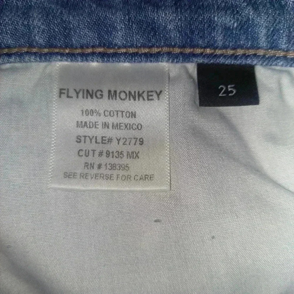 NWT Flying Monkey High Rise Denim Light Wash Mini Skirt Distressed Size 25 - Picture 6 of 7